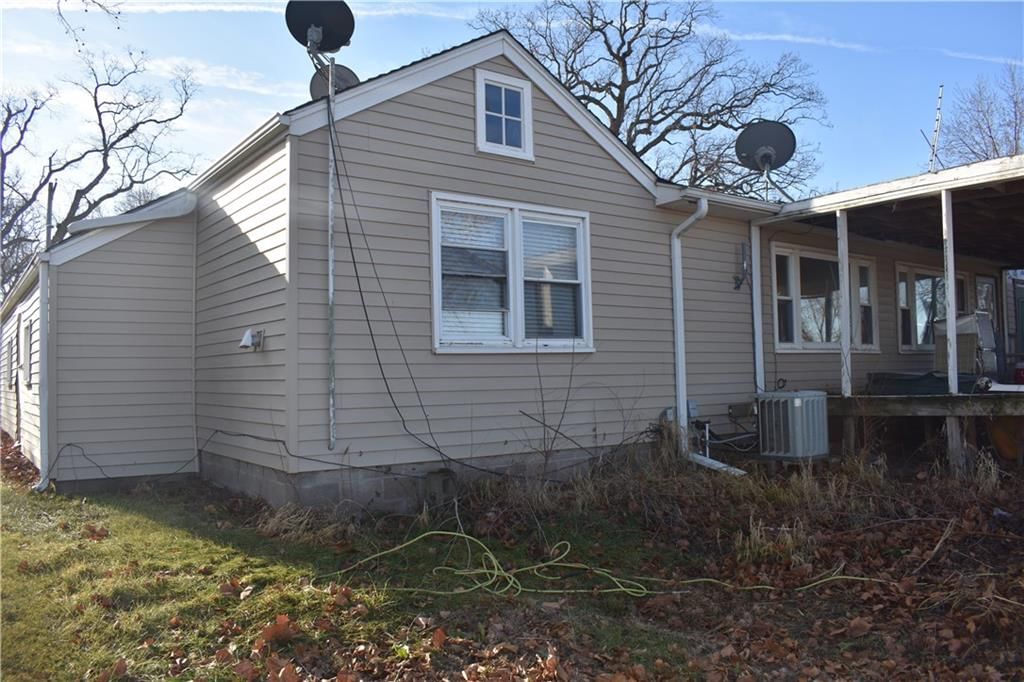 708 Lakeshore Drive — photo 36