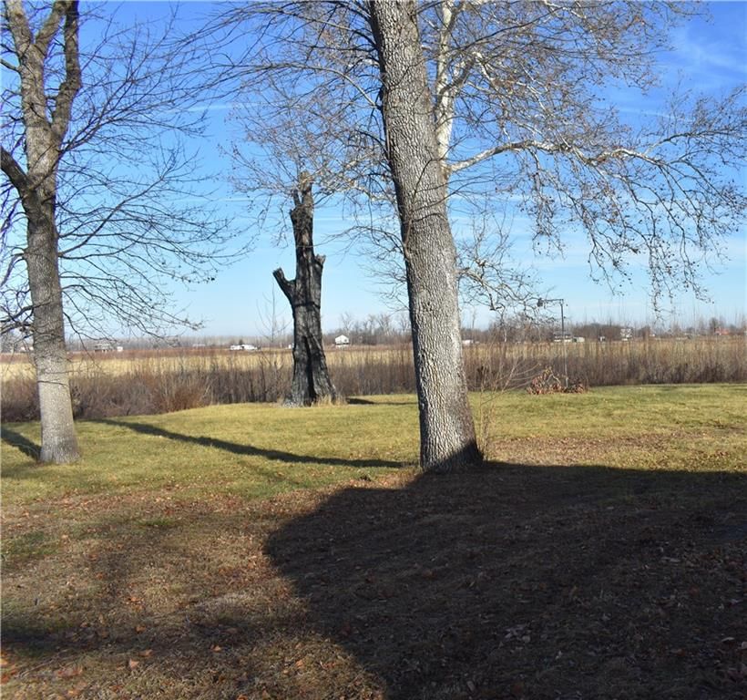 708 Lakeshore Drive — photo 39
