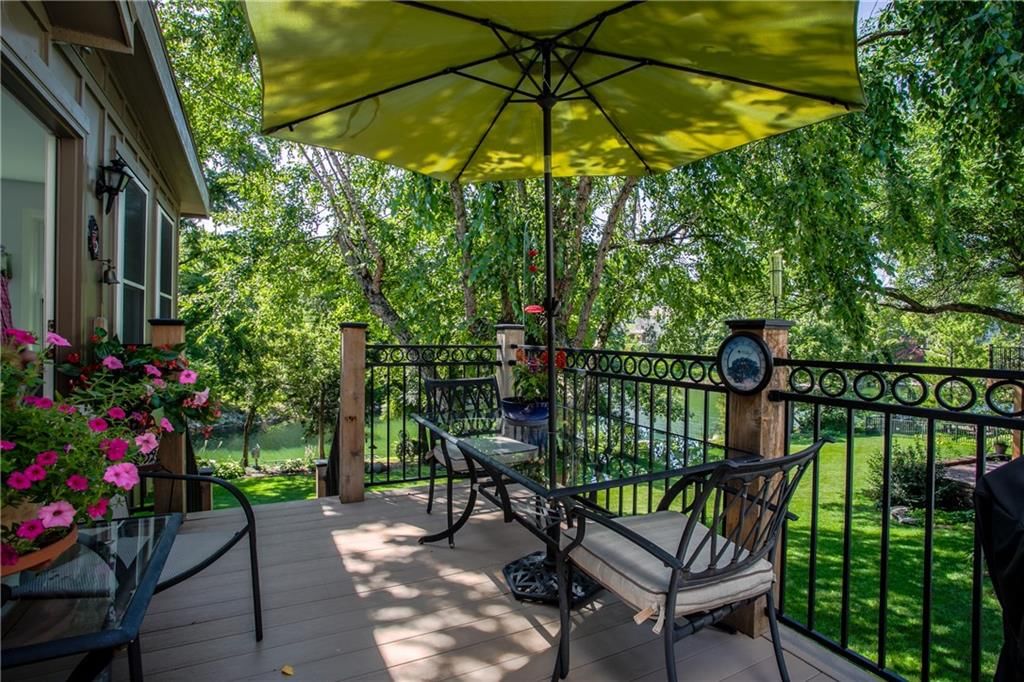 4121 NE Edgewater Court — photo 18