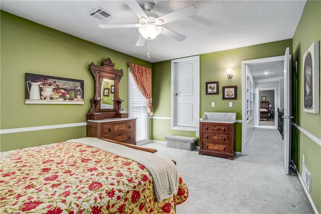 4121 NE Edgewater Court — photo 32
