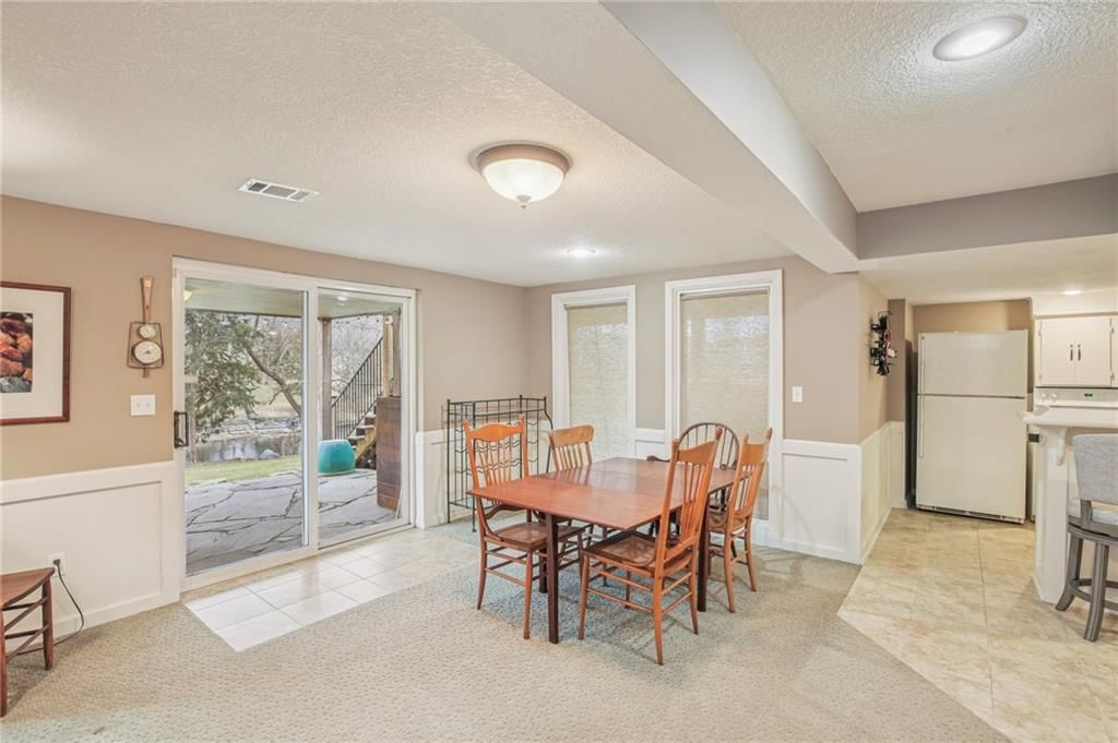 4121 NE Edgewater Court — photo 38