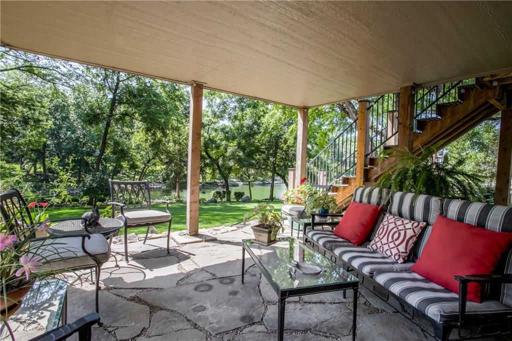 4121 NE Edgewater Court — photo 43