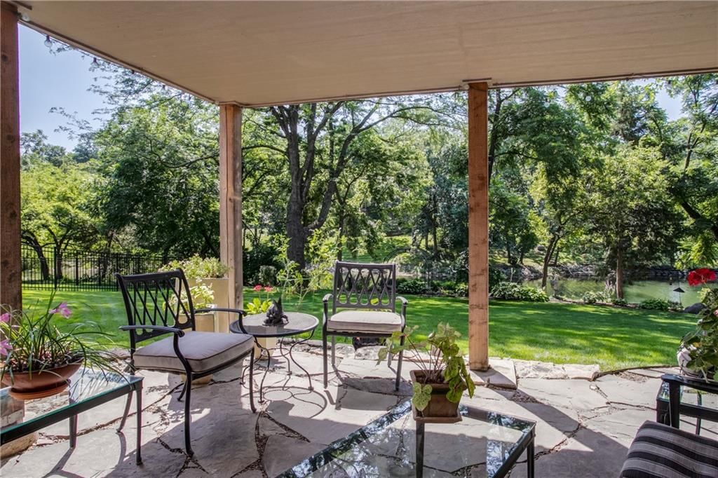 4121 NE Edgewater Court — photo 44