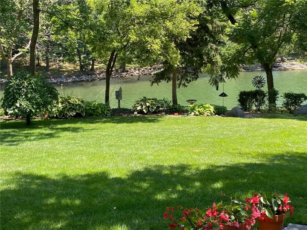 4121 NE Edgewater Court — photo 51
