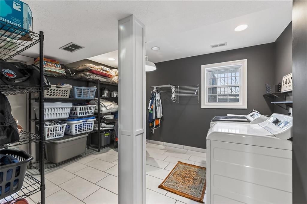 4007 N 37th Street — photo 36