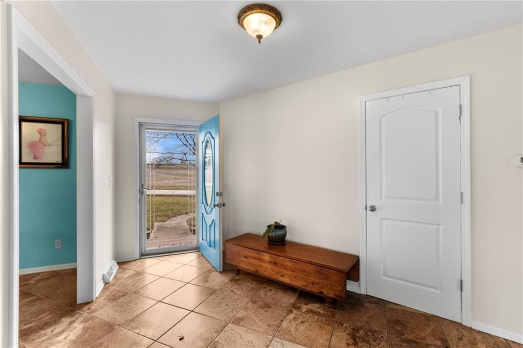 1402 S Golf Club Drive — photo 14