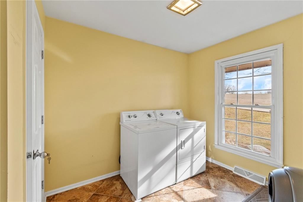 1402 S Golf Club Drive — photo 19