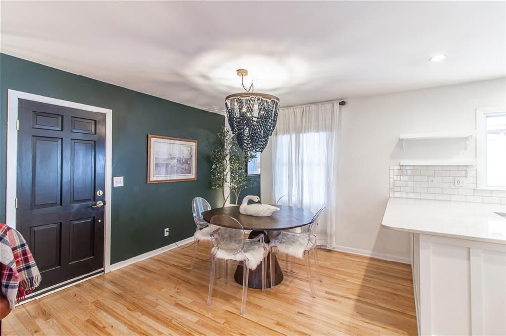 400 Hillcrest Drive — photo 13