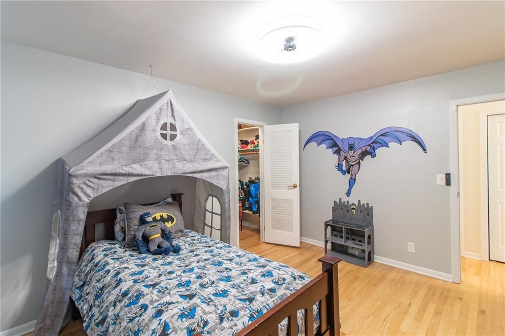 400 Hillcrest Drive — photo 29