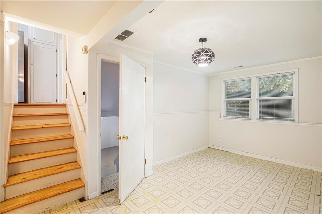 8420 N Virginia Avenue — photo 14