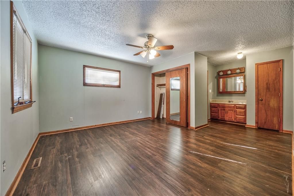 7625 Baltimore Avenue — photo 10