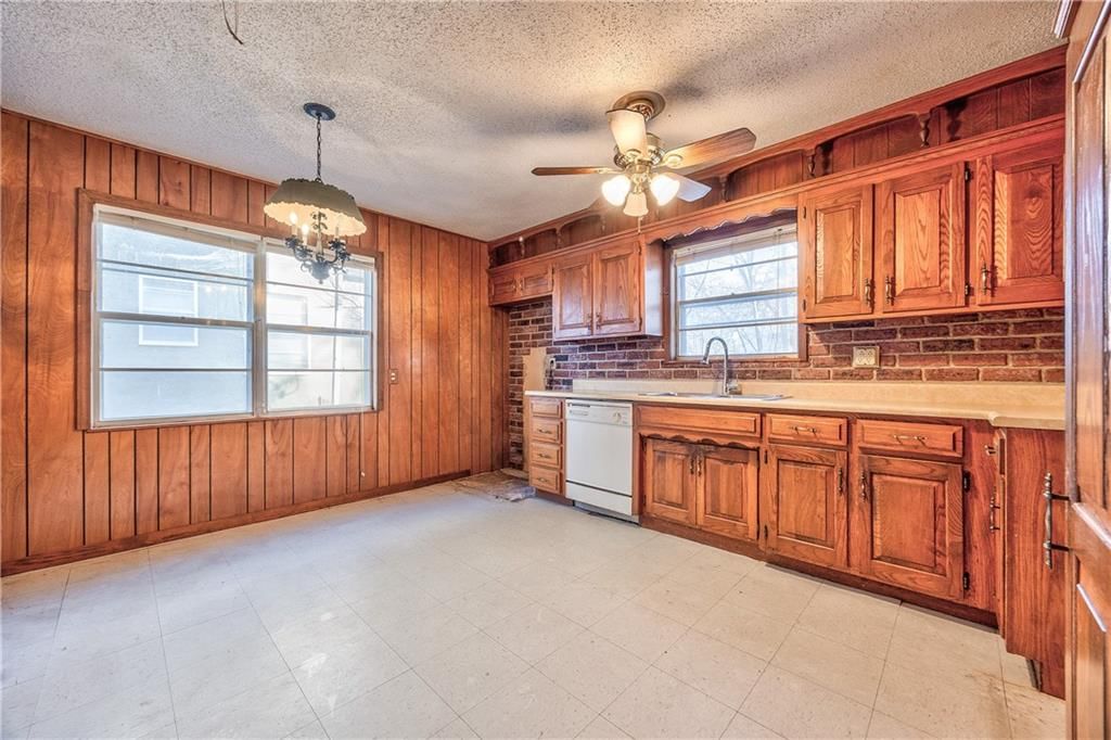 7625 Baltimore Avenue — photo 12