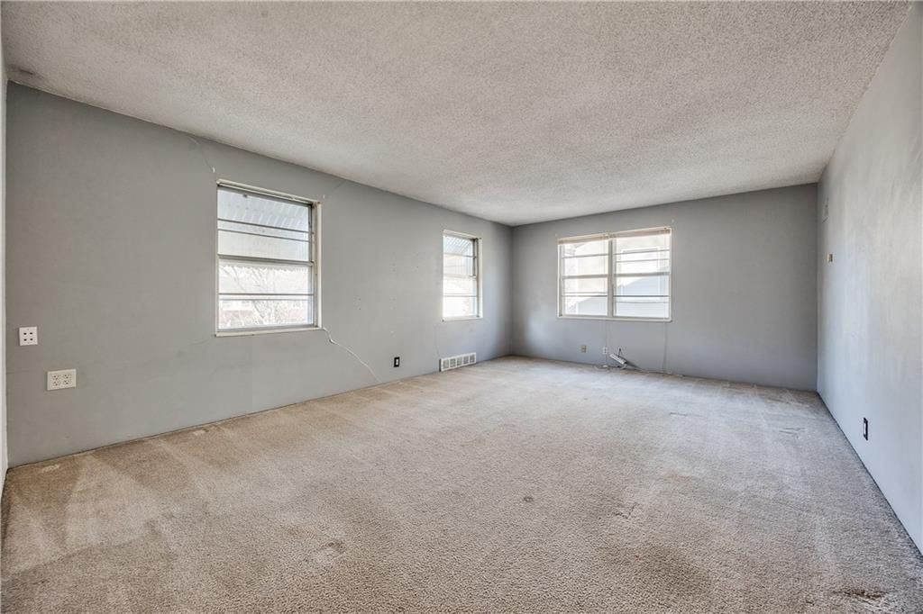 7625 Baltimore Avenue — photo 17