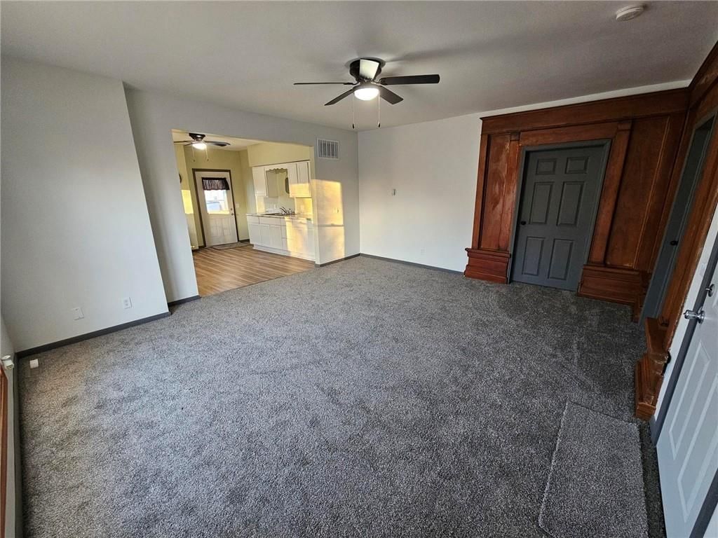 1901 Jones Street — photo 17