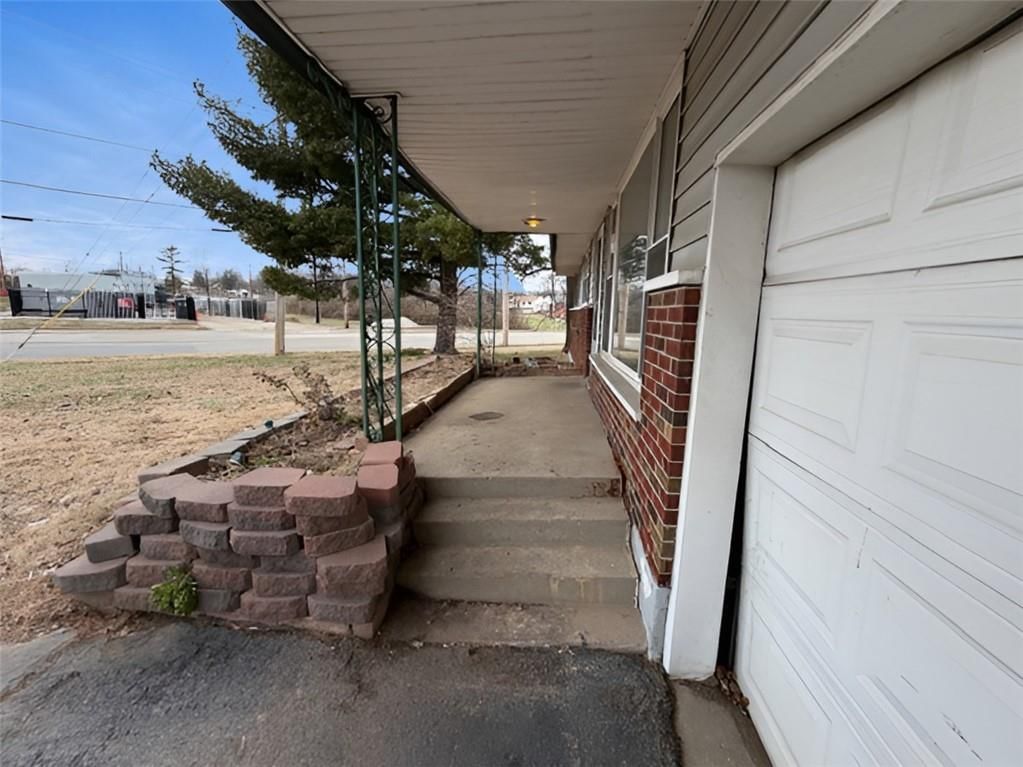 9468 HALLS FERRY Road — photo 19