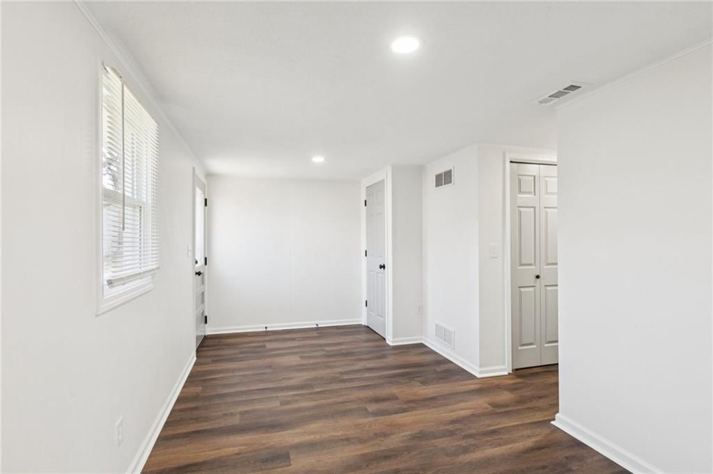 705 E Shady Lane — photo 11