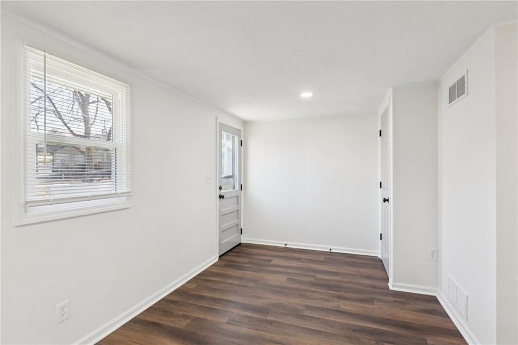 705 E Shady Lane — photo 12