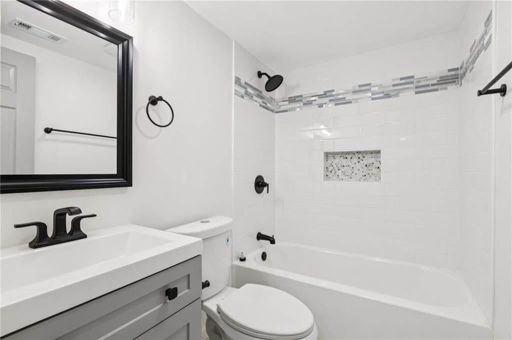 705 E Shady Lane — photo 18