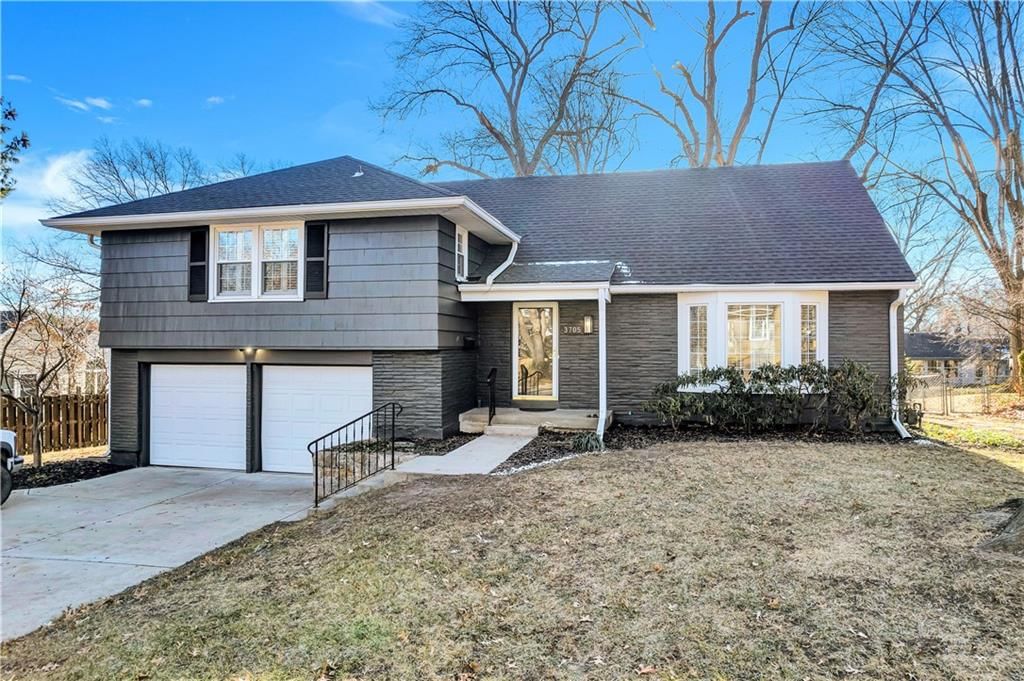 3705 W 52nd Terrace, Roeland Park, KS
