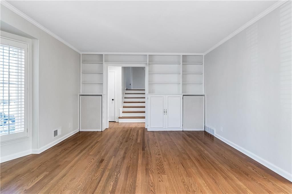 3705 W 52nd Terrace — photo 8
