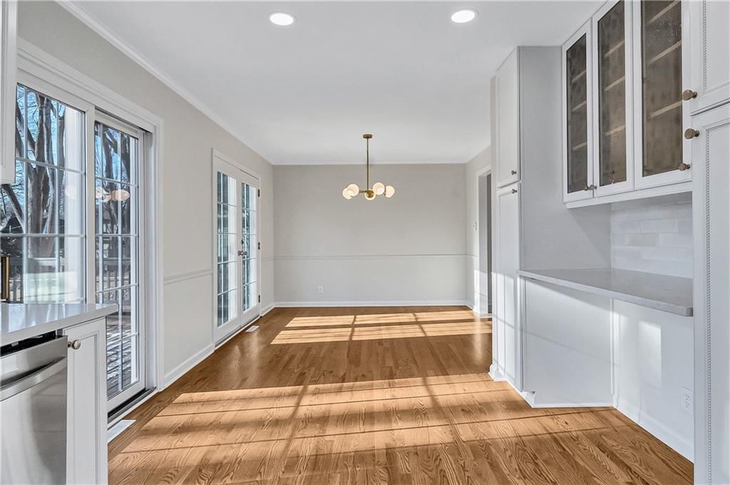 3705 W 52nd Terrace — photo 16