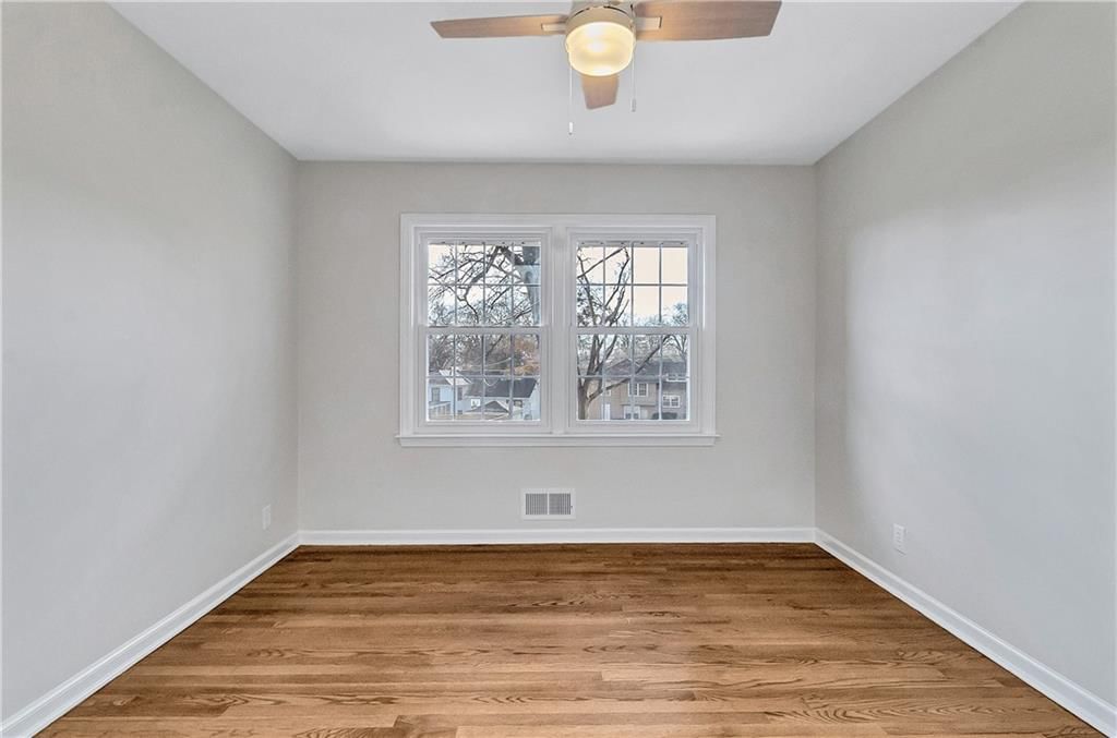 3705 W 52nd Terrace — photo 29