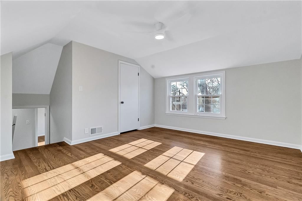 3705 W 52nd Terrace — photo 32