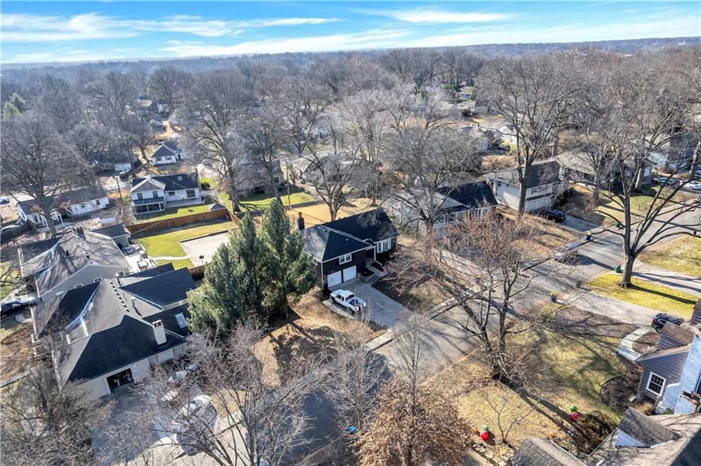 3705 W 52nd Terrace — photo 43