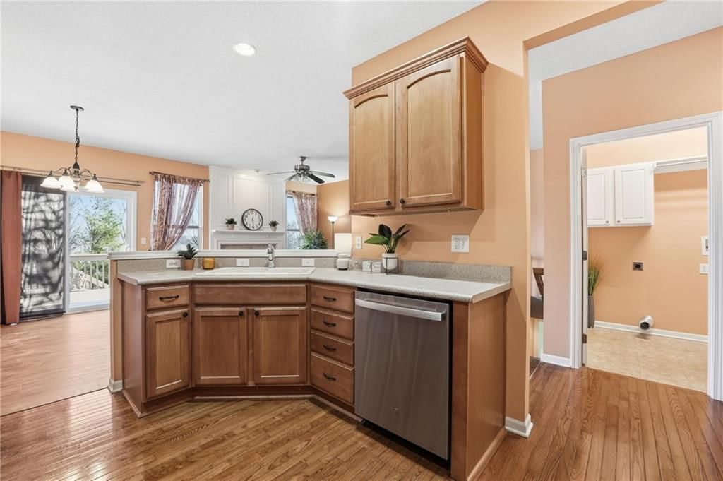 4821 SW Davis Drive — photo 9