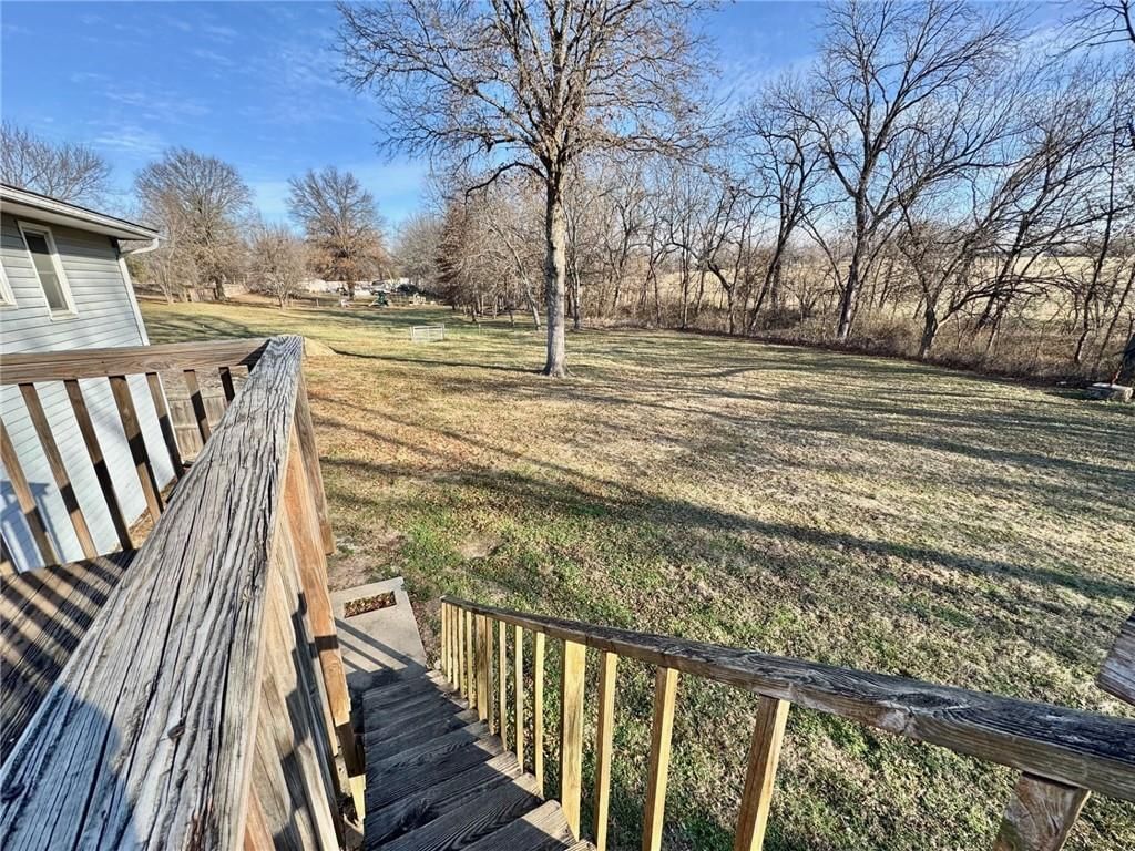 589 NE State Route 13 Highway — photo 8