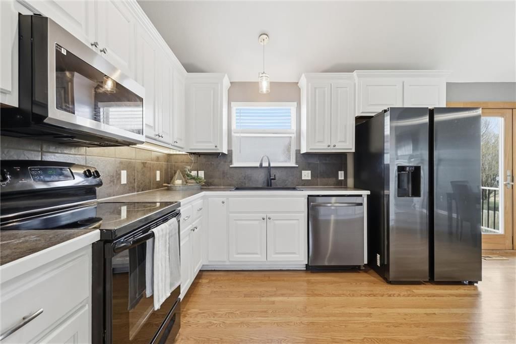 834 N JUNIPER Court — photo 12