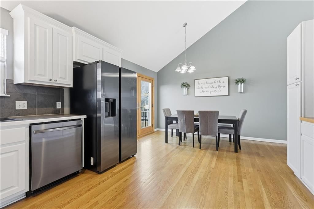 834 N JUNIPER Court — photo 14