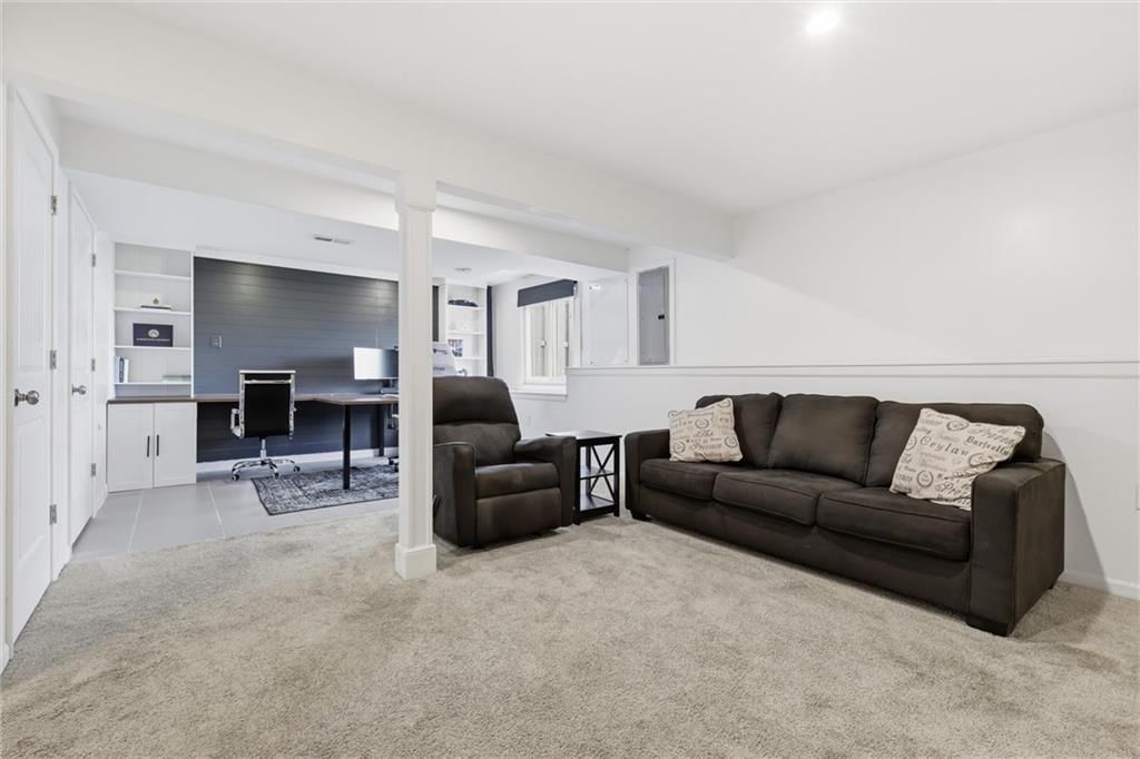 834 N JUNIPER Court — photo 24