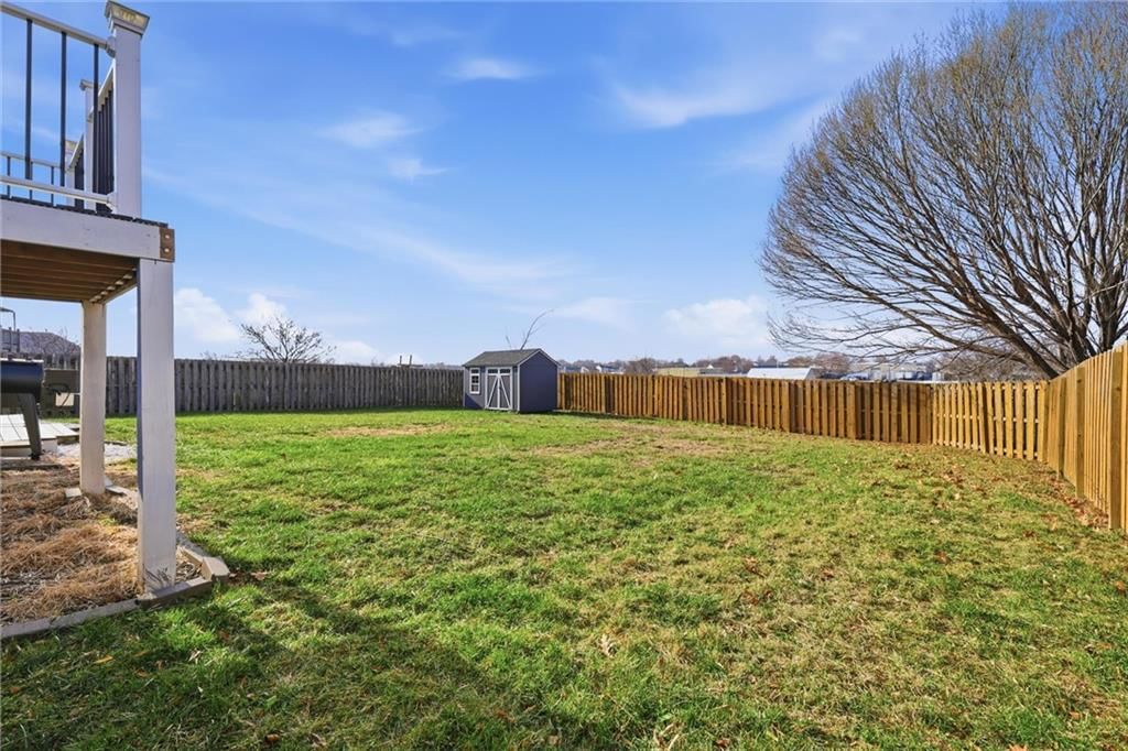 834 N JUNIPER Court — photo 32