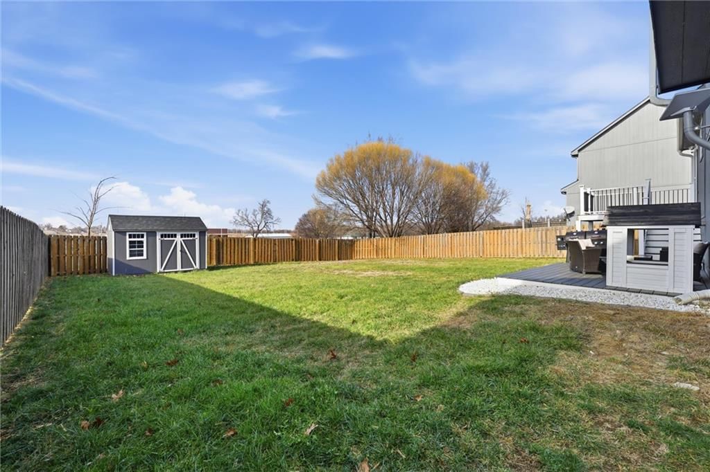 834 N JUNIPER Court — photo 33