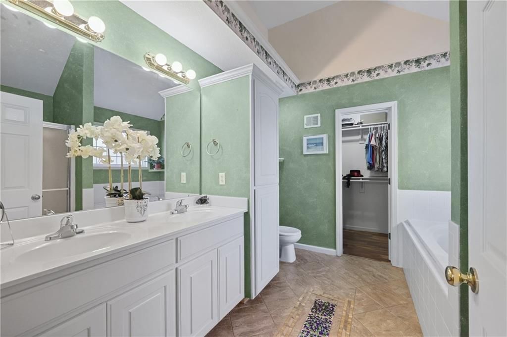 13520 Sycamore Drive — photo 16