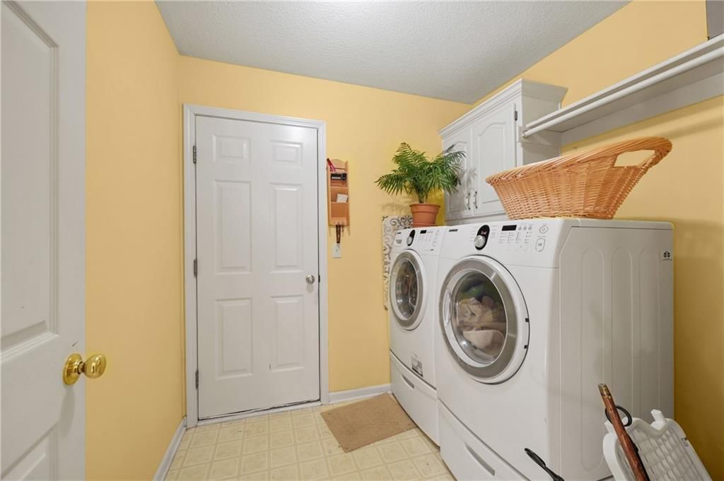 13520 Sycamore Drive — photo 19