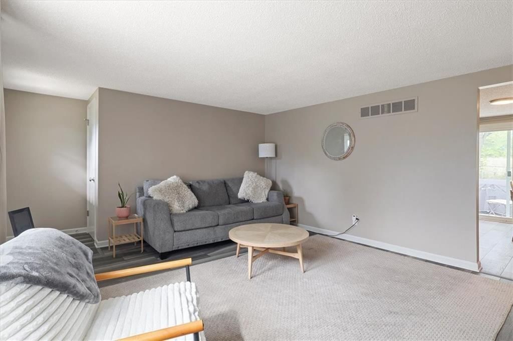 520 NW 88th Terrace — photo 4