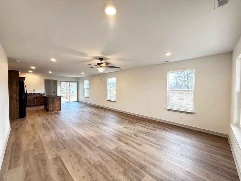 1803 S Elm Street — photo 3