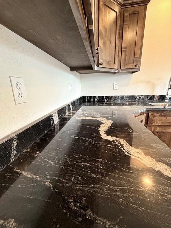 1803 S Elm Street — photo 18