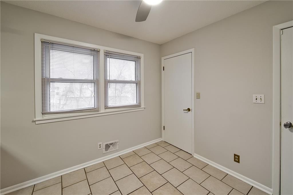 9404 E 84th Street — photo 7