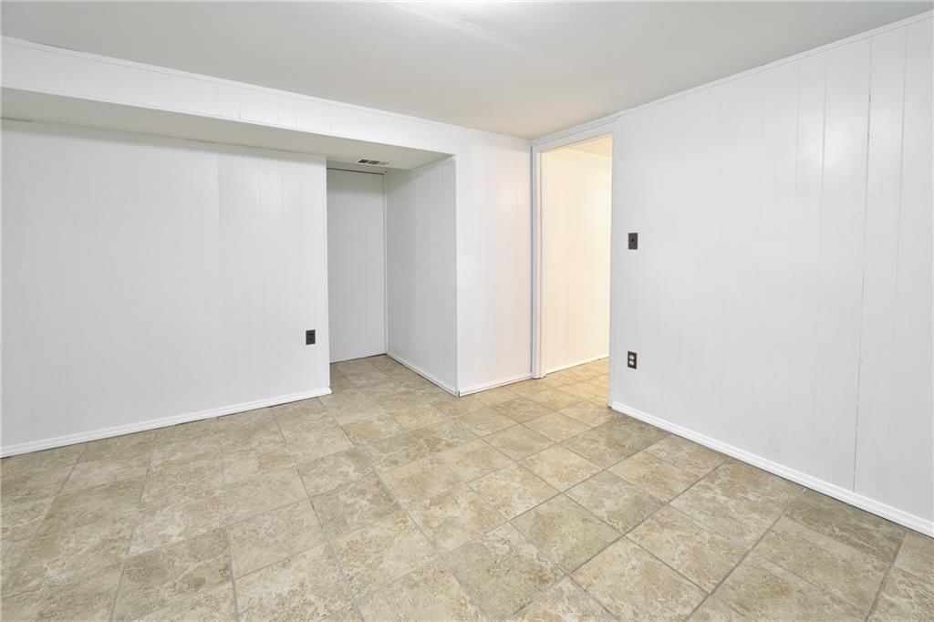 9404 E 84th Street — photo 15