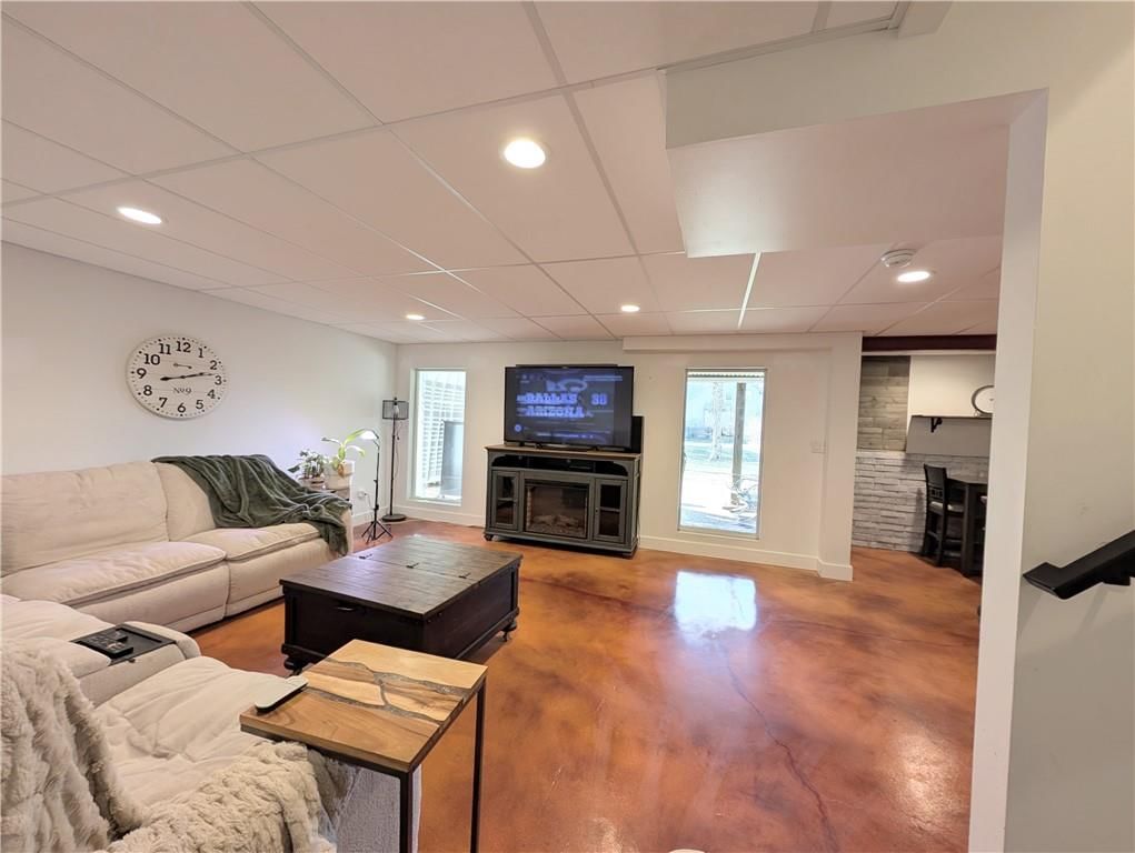 1304 Surrey Trace Road — photo 37