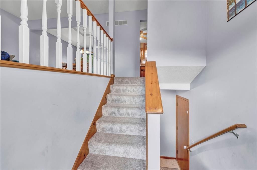 6807 T Gabbert Drive — photo 4