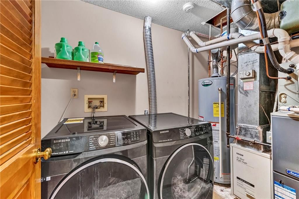6807 T Gabbert Drive — photo 26