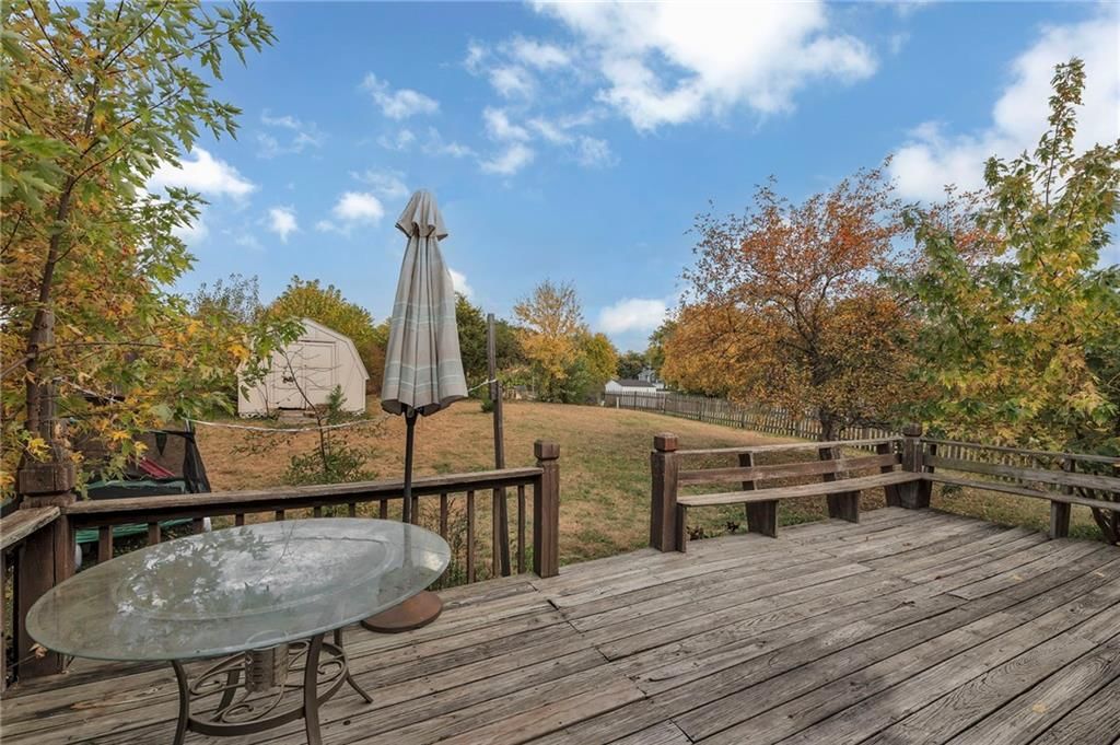 6807 T Gabbert Drive — photo 28