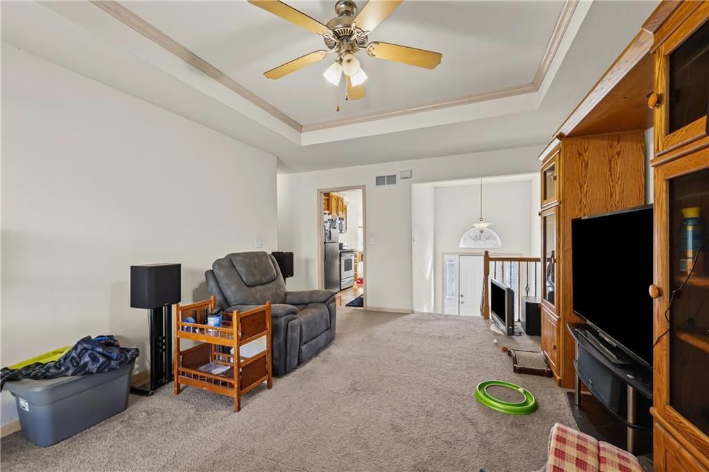 1232 NW Ashley Lane — photo 4