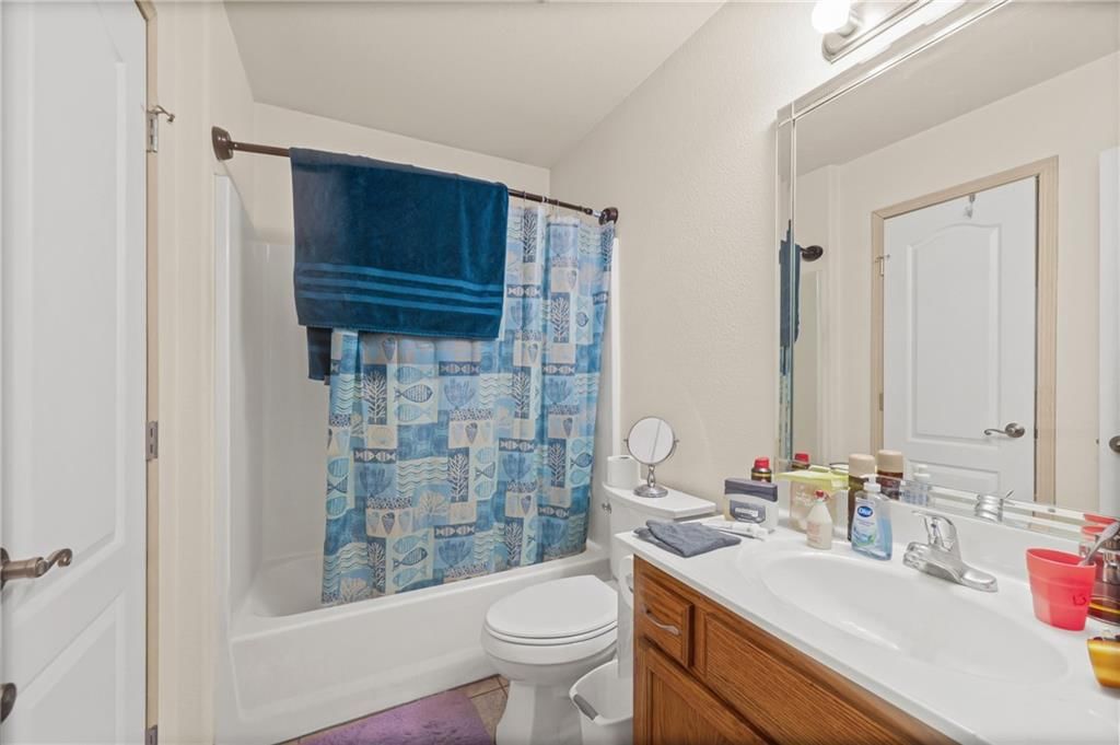 1232 NW Ashley Lane — photo 5