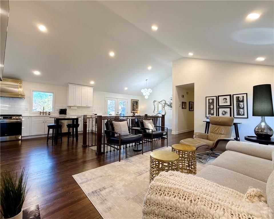 9737 Mohawk Drive — photo 4