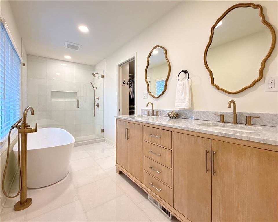 9737 Mohawk Drive — photo 9